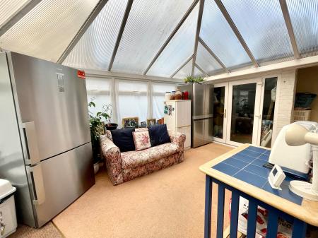 5 bedroom Semi-detached house for sale in Park Road West, Wolverhampton, WV1