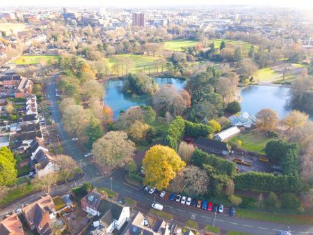 5 bedroom Semi-detached house for sale in Park Road West, Wolverhampton, WV1