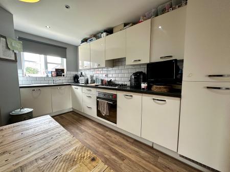 4 bedroom Semi-detached house for sale in Shearwater Road, Coalpool, Walsall, WS3