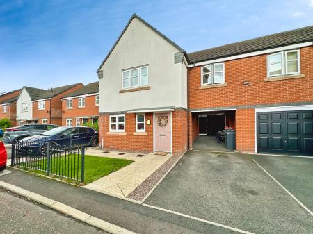 4 bedroom Semi-detached house for sale in Shearwater Road, Coalpool, Walsall, WS3