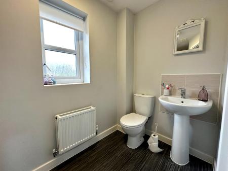 4 bedroom Semi-detached house for sale in Shearwater Road, Coalpool, Walsall, WS3