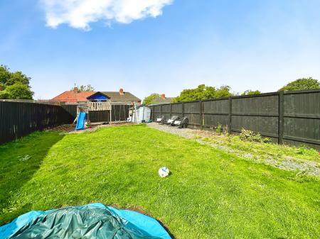 4 bedroom Semi-detached house for sale in Shearwater Road, Coalpool, Walsall, WS3