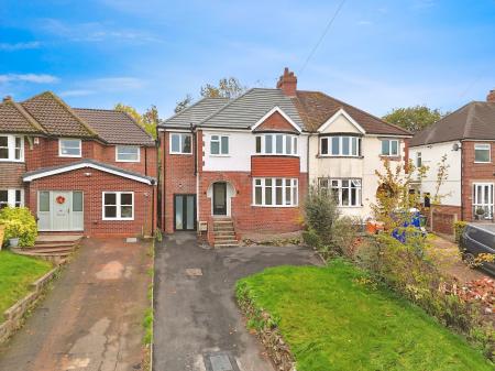 4 bedroom Detached house for sale in Stoney Lane, Bloxwich, Walsall, WS3