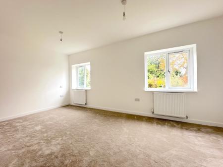 4 bedroom Detached house for sale in Stoney Lane, Bloxwich, Walsall, WS3