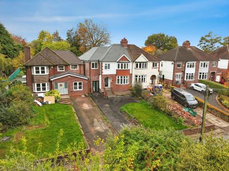 4 bedroom Detached house for sale in Stoney Lane, Bloxwich, Walsall, WS3