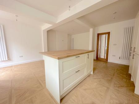 4 bedroom Detached house for sale in Stoney Lane, Bloxwich, Walsall, WS3