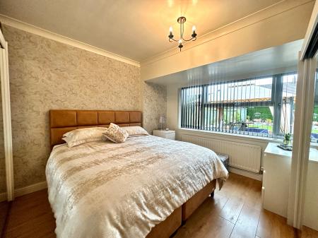 4 bedroom Semi-detached bungalow for sale in Victoria Avenue, Walsall, WS3