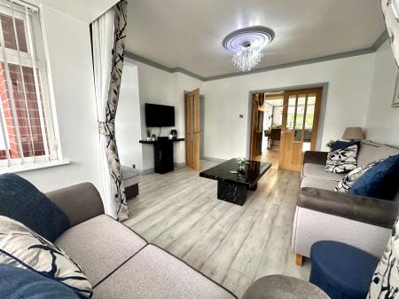 4 bedroom Semi-detached bungalow for sale in Victoria Avenue, Walsall, WS3