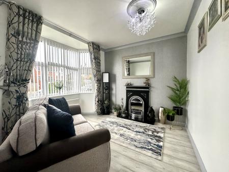 4 bedroom Semi-detached bungalow for sale in Victoria Avenue, Walsall, WS3