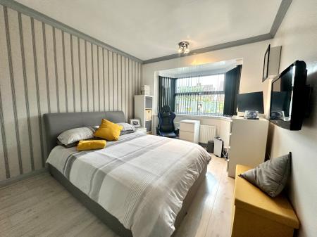 4 bedroom Semi-detached bungalow for sale in Victoria Avenue, Walsall, WS3