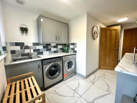 4 bedroom Semi-detached bungalow for sale in Victoria Avenue, Walsall, WS3