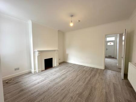 4 bedroom Semi-detached house for sale in Wallington Heath, Bloxwich, WS3