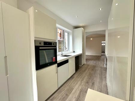 4 bedroom Semi-detached house for sale in Wallington Heath, Bloxwich, WS3