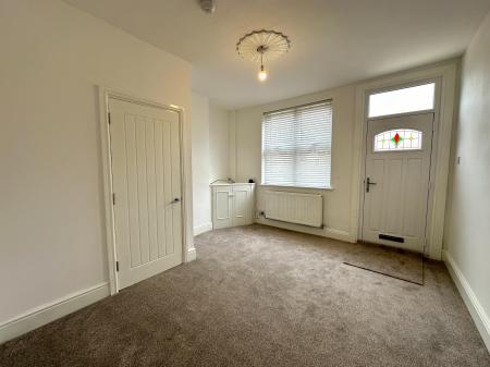 4 bedroom Semi-detached house for sale in Wallington Heath, Bloxwich, WS3