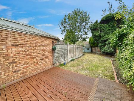 4 bedroom Semi-detached house for sale in Wallington Heath, Bloxwich, WS3