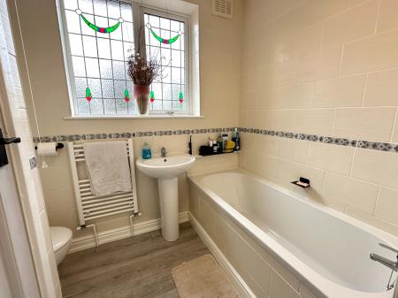 3 bedroom Semi-detached house for sale in Wallington Heath, Little Bloxwich, Walsall, WS3