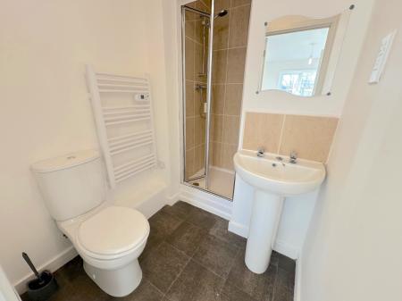 2 bedroom Flat for sale in Water Reed Grove, Beechdale, Walsall, WS2