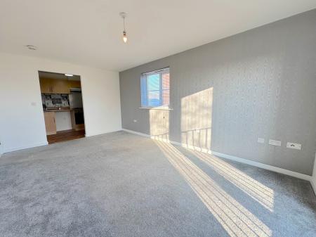 2 bedroom Flat for sale in Water Reed Grove, Beechdale, Walsall, WS2