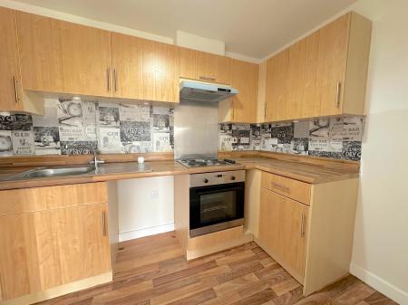 2 bedroom Flat for sale in Water Reed Grove, Beechdale, Walsall, WS2
