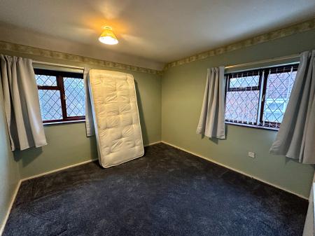 4 bedroom Semi-detached house for sale in Keats Road, Willenhall, WV12