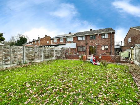 4 bedroom Semi-detached house for sale in Keats Road, Willenhall, WV12