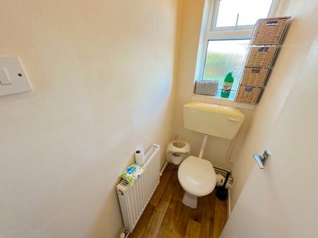 2 bedroom Flat for sale in Gorsey Lane, Great Wyrley, Walsall, WS6