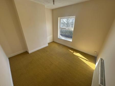 2 bedroom Terraced House to let in Essex Street, Walsall, WS2