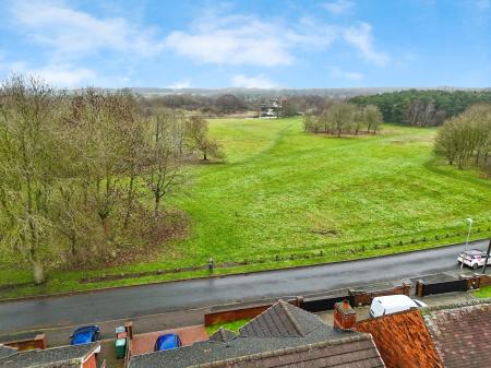 4 bedroom Detached house for sale in Nest Common, Pelsall, Walsall, WS3