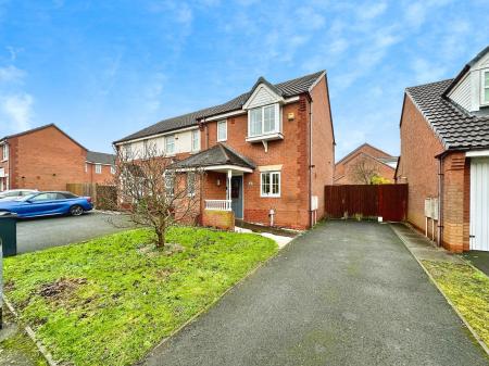 3 bedroom End of terrace house for sale in Alderley Crescent, Walsall, WS3