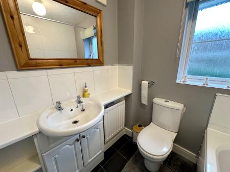 3 bedroom Semi-detached house for sale in Barn Owl Drive, Pelsall, Walsall, WS3