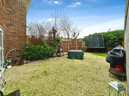 3 bedroom Semi-detached house for sale in Longwood Rise, Willenhall, WV12