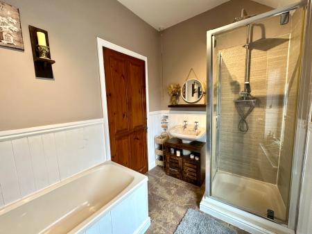 3 bedroom Semi-detached house for sale in Lichfield Road, Bloxwich, Walsall, WS3