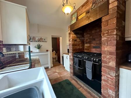 3 bedroom Semi-detached house for sale in Lichfield Road, Bloxwich, Walsall, WS3