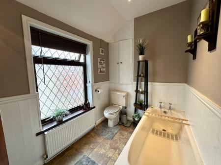 3 bedroom Semi-detached house for sale in Lichfield Road, Bloxwich, Walsall, WS3