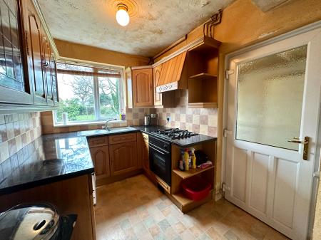 3 bedroom Semi-detached house for sale in Hilton Road, Willenhall, WV12