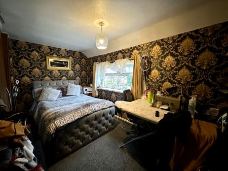 3 bedroom Semi-detached house for sale in Hough Road, Pleck, Walsall, WS2