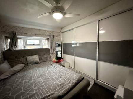 3 bedroom Semi-detached house for sale in Hough Road, Pleck, Walsall, WS2