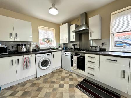 3 bedroom Semi-detached house for sale in Goscote Lane, Goscote, Walsall, WS3