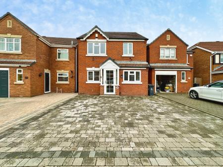3 bedroom Detached house for sale in Wood Common Grange, Pelsall, Walsall, WS3
