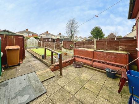 3 bedroom Semi-detached house for sale in Mount Road, Pelsall, Walsall, WS3