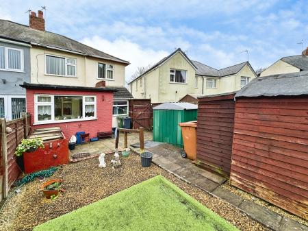 3 bedroom Semi-detached house for sale in Mount Road, Pelsall, Walsall, WS3
