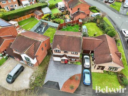 4 bedroom Detached house for sale in Woodbridge Close, Turnberry Estate, Walsall, WS3