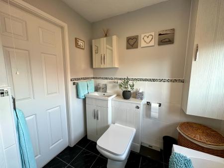 4 bedroom Detached house for sale in Woodbridge Close, Turnberry Estate, Walsall, WS3