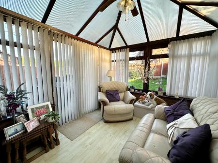 4 bedroom Detached house for sale in Woodbridge Close, Turnberry Estate, Walsall, WS3