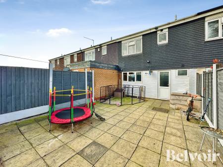 4 bedroom Terraced House for sale in Rowlands Close, Bentley, Walsall, WS2