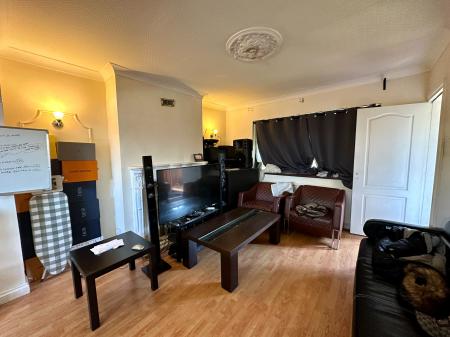 3 bedroom End of terrace house for sale in York Avenue, Alumwell, Walsall, WS2