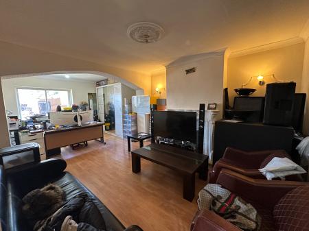 3 bedroom End of terrace house for sale in York Avenue, Alumwell, Walsall, WS2