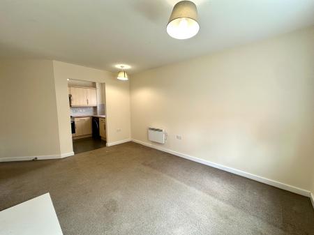 2 bedroom Apartment to let in Thornbury Road, Walsall, WS2