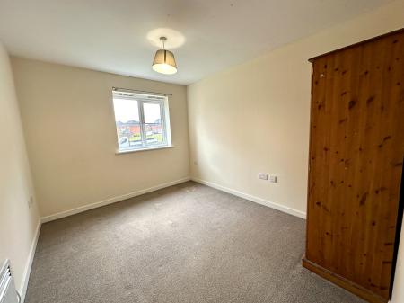 2 bedroom Apartment to let in Thornbury Road, Walsall, WS2