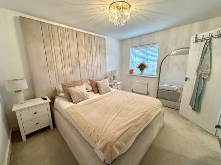 2 bedroom End of terrace house to let in Hall Iron Road, Walsall, WS2